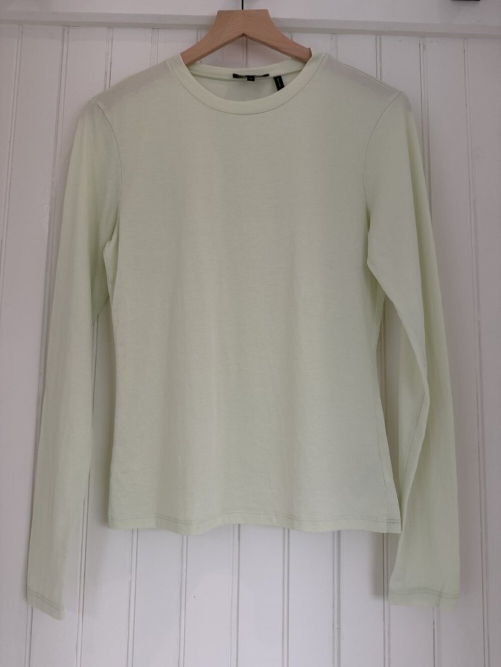 Theory Tiny Tee LS 2 Apex Pima Cotton Crewneck — Pale Green Long Sleeve, Size M